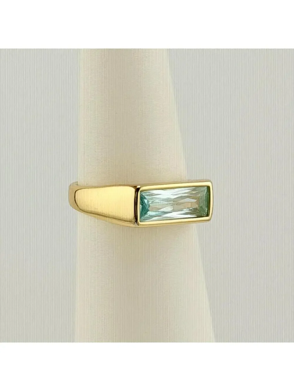 Bomb Party March Ring Sz 8 RG41946 